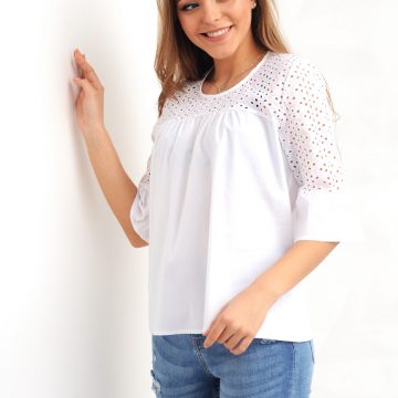 Stylish summer blouses: features of choice.