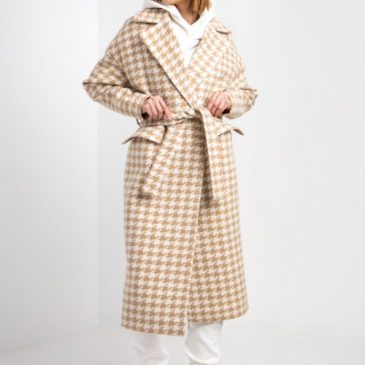 Fashionable coats Khmelnitsky.